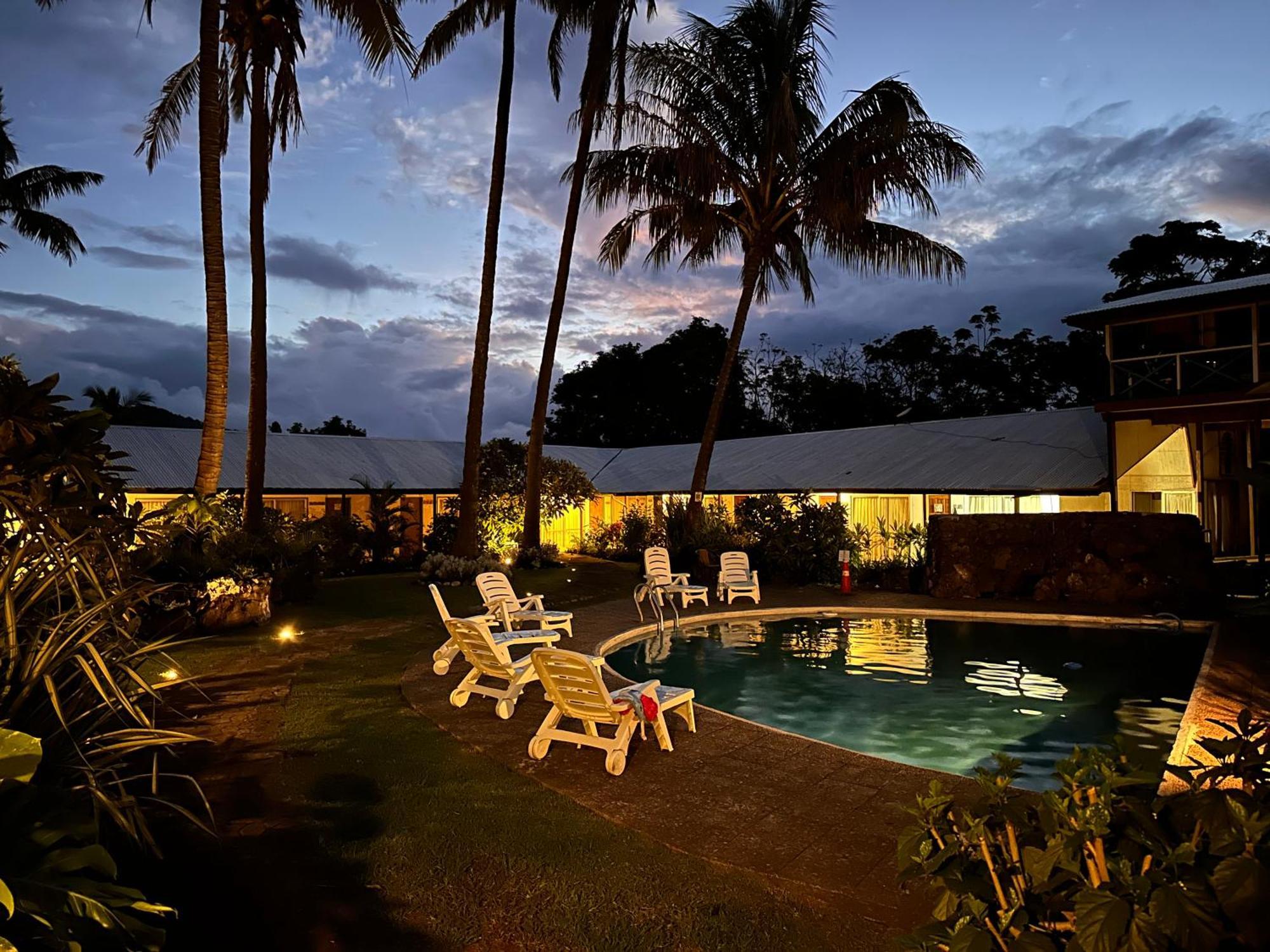 Hotel Hotu Matua By Ei Hanga Roa Exterior photo